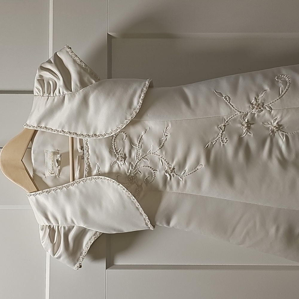 Cinderella Ivory Girls Size 7 Satin Gown